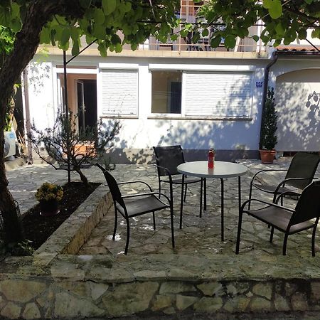 Apartment Valenta Пореч Екстер'єр фото