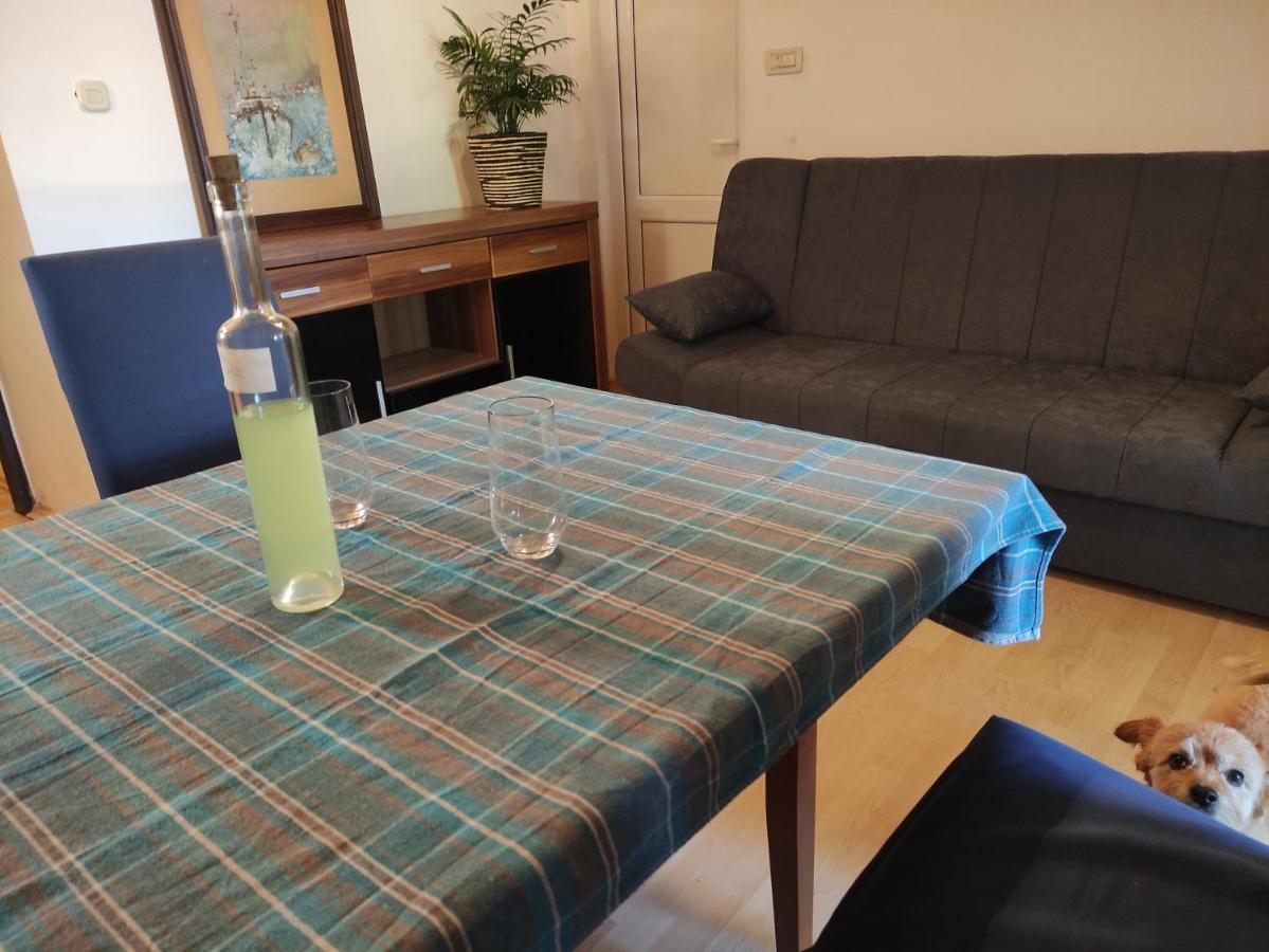 Apartment Valenta Пореч Екстер'єр фото