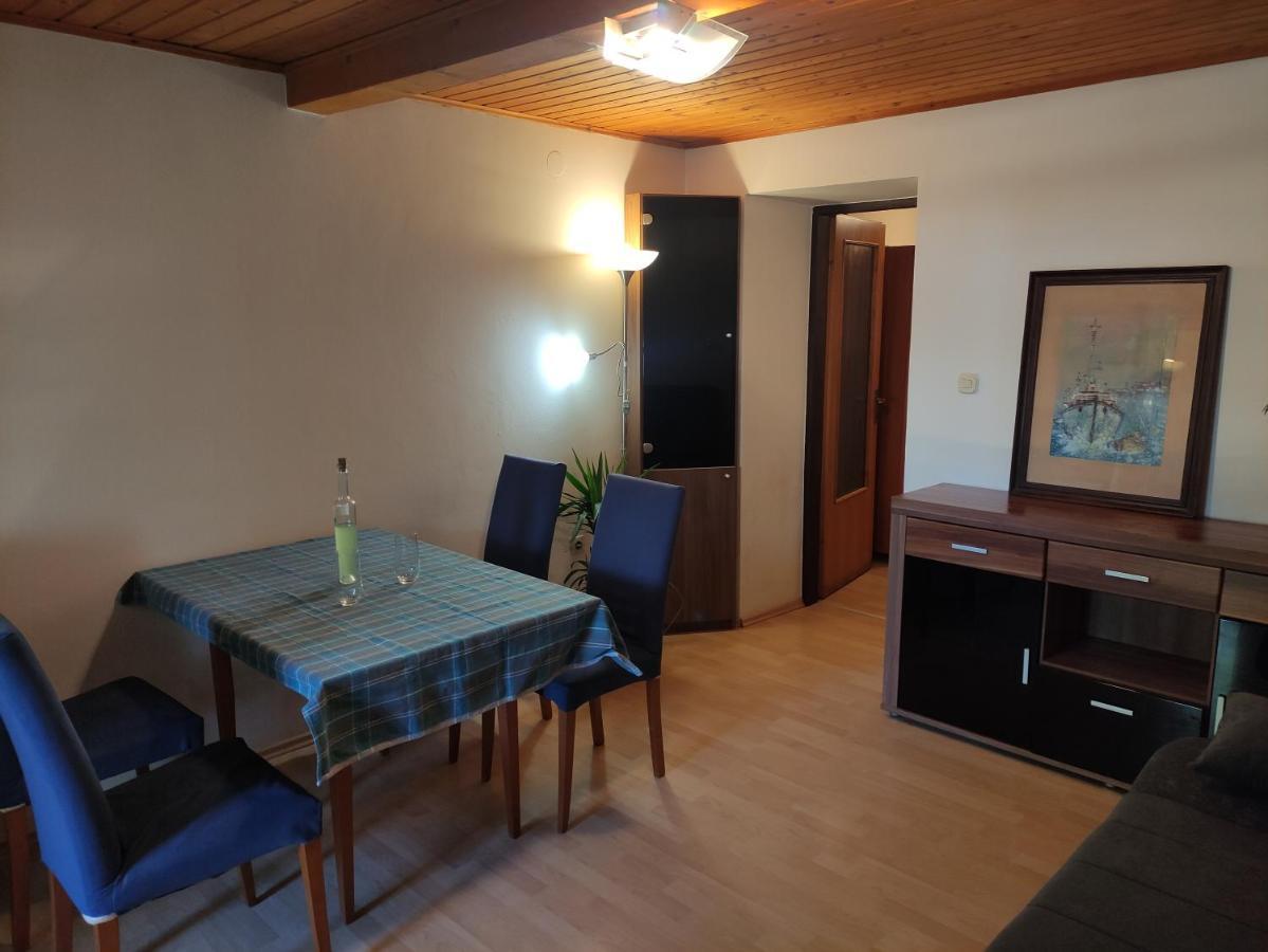 Apartment Valenta Пореч Екстер'єр фото